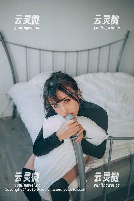 BoLoli菠萝社 - 柳侑绮Sevenbaby图集更新，水手服，想起波涛的味道