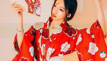 GIRLT果团网 – Miss琪校服作品集，虽然很校规但又很不校规？