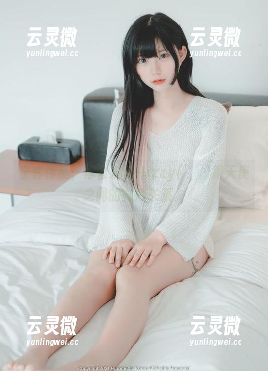 全套作品，你会发现Hizzy(히지)跟天使之间的微妙关系。