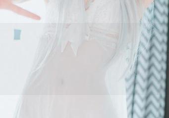 脱离了平凡的兔女郎，Jenny(정제니)的“BLUECAKE”里Kurumi的原图让我惊不已。