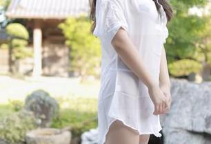 MFStar模范学院 – 作品里的Hana妹，职业装穿得超自信，想冲去上班打卡啊！