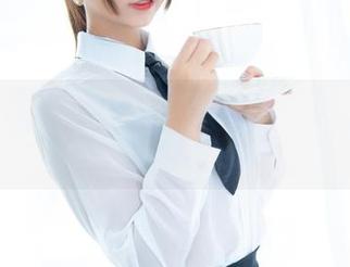 一下子被喵糖映画的黑直长吸引，高清垂直笔直的魅力到位