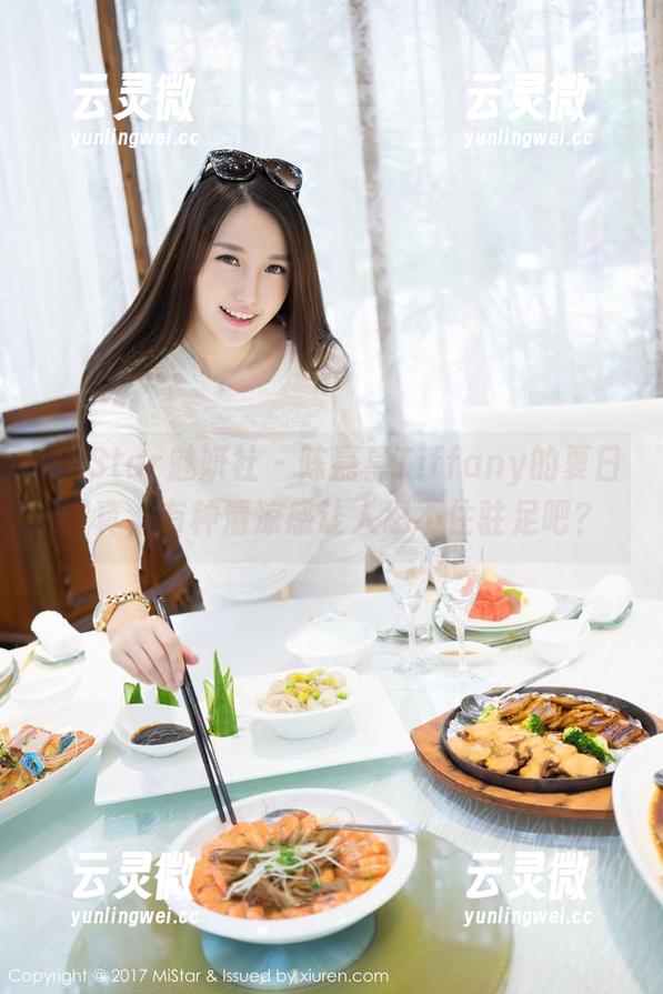 MiStar魅妍社 - 陈嘉嘉Tiffany的夏日写真，有种清凉感让人忍不住驻足吧？