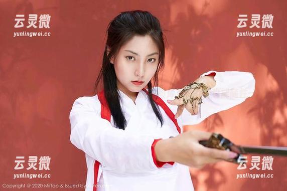 MiiTao蜜桃社-Mia米娅 MiiTao蜜桃社 - Mia米娅在最新图库里,女神也能随性一把