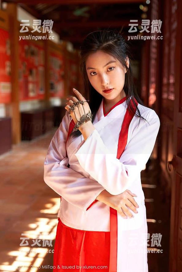 MiiTao蜜桃社 - 不得不提的琉璃lily旗袍写真：图包太美，舍不得仓促翻过