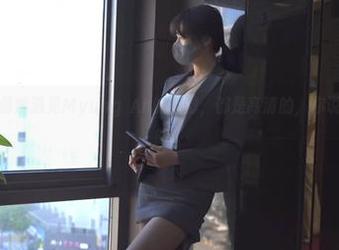 逛图库的时候偶然遇见Myung Ah的美脚,都是高清的,你说我该给它点赞吗?