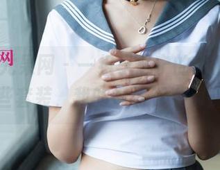 UGirls尤果网 – 一组李思宁的高清写真，搭配这些套装，我的择偶标准都提高了！