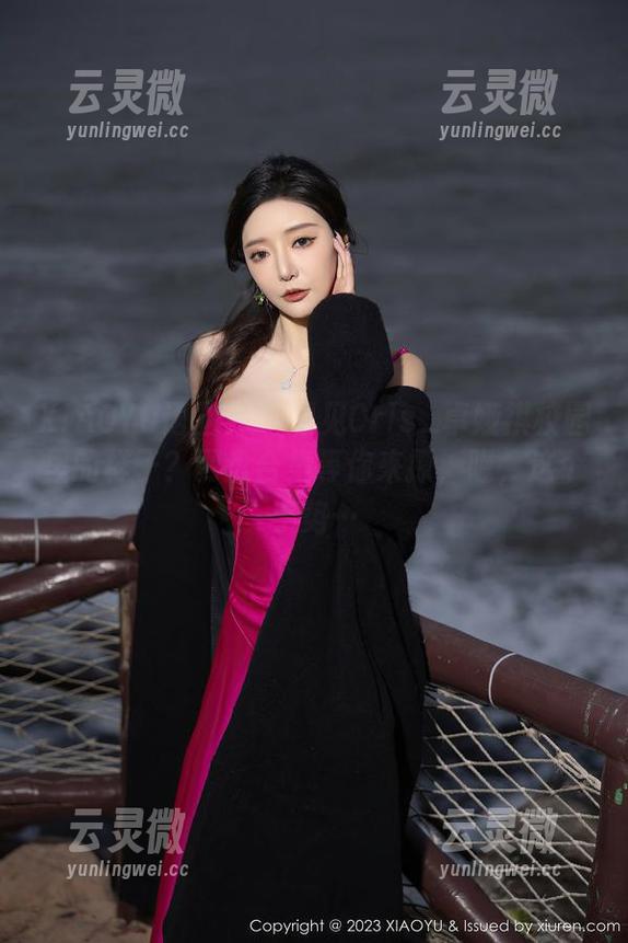 XIAOYU语画界-Cris_卓娅祺 XIAOYU语画界 - 想见Cris_卓娅祺校园里的样子?网盘合集等你来撩,喔,这个手势…