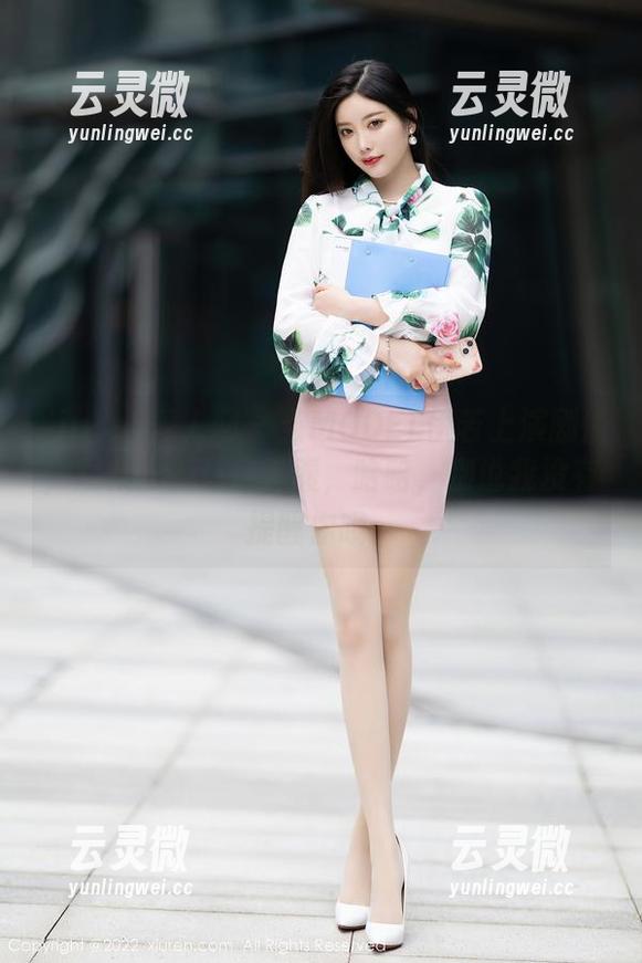 Xiuren秀人网 - 当MODEL伊若上演剧情，图集更新让你捧腹，哈哈，别说我没有提醒你哦。