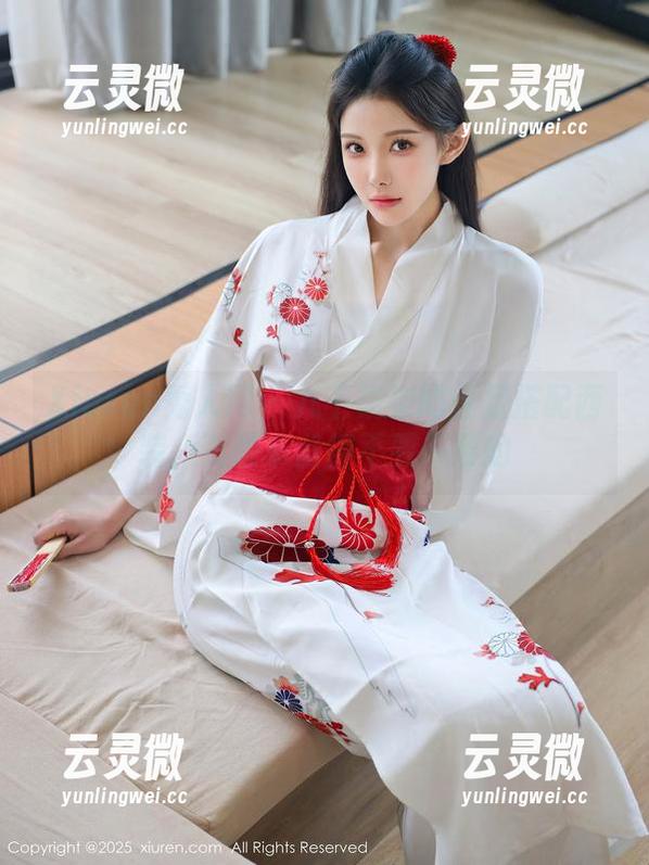 Xiuren秀人网-九千柒柒 Xiuren秀人网 - 九千柒柒的丝足搭配西装,资源丰富得不要不要的