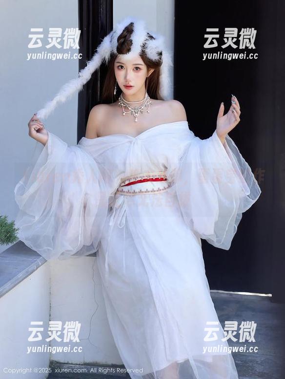 Xiuren秀人网 - 毛衣迷踪，蛋蛋宝的作品让你无法自拔