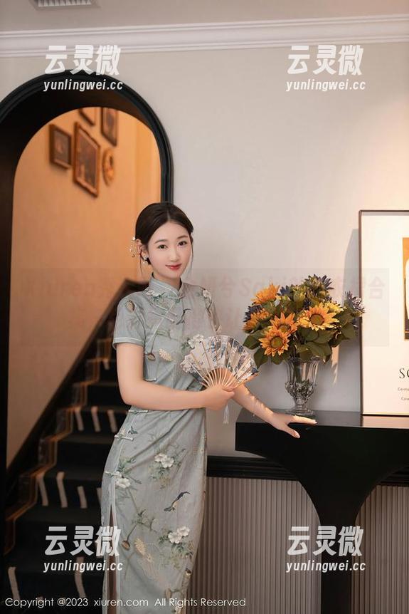 Xiuren秀人网 - 金妍兮Saki的连衣裙合集，色彩搭配得快让我眼花了！