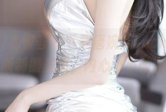 YouMi尤蜜荟 – 下载唐婉儿Lucky的升华版制服美图，内心小小的激动