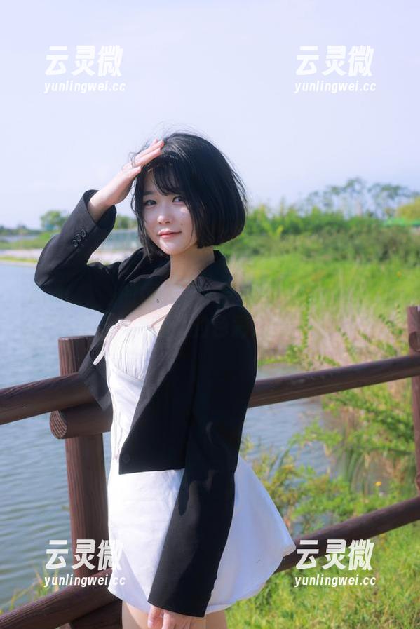 Zia(지아)的情人节小尝试：私拍[Yo-U]，意外的色彩组合