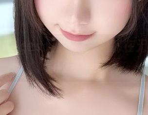 写真的nagesa魔物喵，隐秘在无圣光中的胶带少女