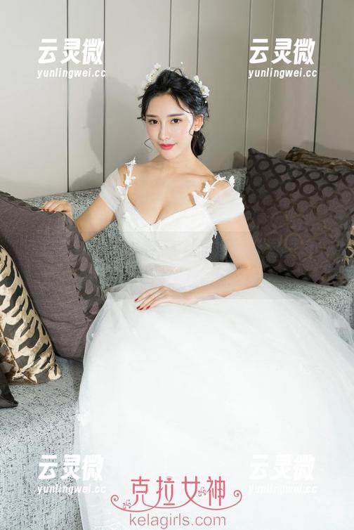 克拉女神 - 当晓晓穿上红裙，套图里每一张都是一次小反叛