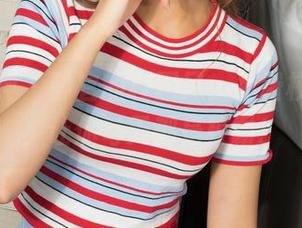 克拉女神 – 静宜的校园风，免费校服合集，让你每天都是校霸！