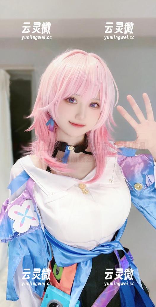 千阳快起床 体操服不止于此:千阳快起床的定制作品如何暗藏玄机