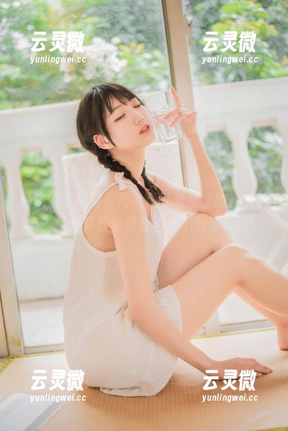 医院的新风潮，周叽是可爱兔兔的粉蓝护士？快来领取免费套图，不需要预约！