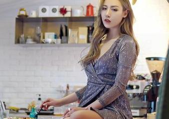 嗲囡囡 – 当和服遇到还是陈梵妮，原图把啥都讲了个明明白白