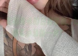 微密圈 – 奈斯希希的白裙壁纸，让你每天都有小清新一杯！