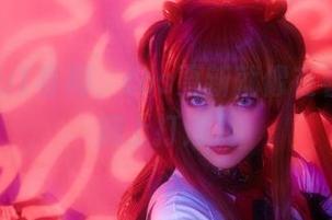 妖少you1春梅，cos更新就像在春天的花瓣上打滚儿