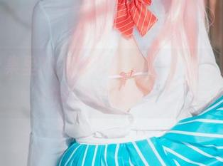私拍合集里的宋哈娜(송하나)，这才是真正的制服诱惑吧？！