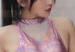 小女巫露娜的蕾丝全套又来啦，图包一打开恨不得一口气看完，感觉这图加点糖也不错？