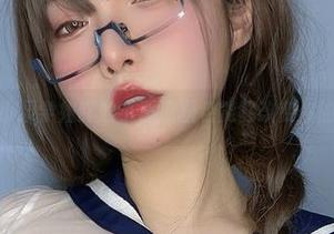 听说小泉学姐吖的小恶魔图包能够改变你的想法
