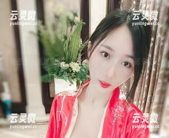 微密圈 - 走过路过，不看可惜！小玉吃果冻秘书在线，原图来的很直接。