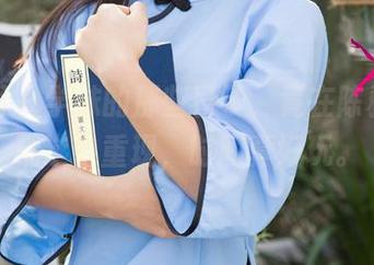 尤果网 – 学妹的那些日子，竟在陈雅漫的精选中重现，时间真好玩。