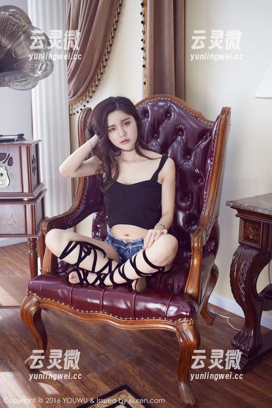 尤物馆 - 在线的陆萱萱Cecilia给少女装上了什么？图片里似乎藏着答案……