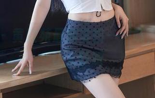 尤蜜荟 – 黄歆苑最新美图——哦，油亮得让人眨眼