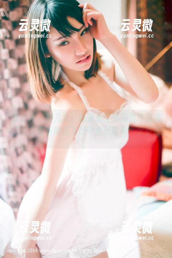 推女神-杨诺依 推女神 - 胆儿大!杨诺依空姐高清作品集,透过镜头她在飞行中拾起的每一份俏皮。