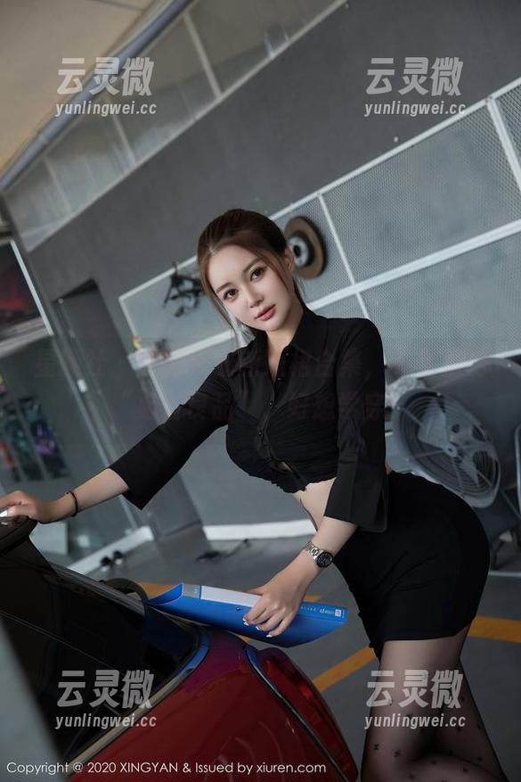 星颜社-李丽莎 星颜社 - 李丽莎最新短裙合集,衣橱里的“必备良品”,好想学穿!