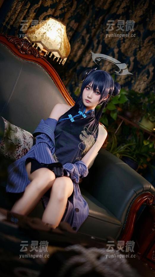 晓美妈 写真捕捉:晓美妈在校园内的“上课神器”,就问你一个字:酷!