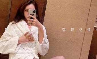 微密圈 – 让林子喵Lynne的空姐图册让你回味无穷，免费拿走吧！