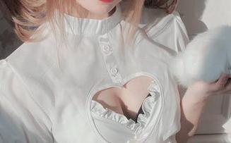 被“果咩酱w”治愈的护士，我们的福利图片饱含爱心哦