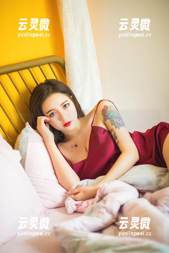 别再番茄炒蛋，来看洛丽塔大哥的美腿写真资源，光鲜又诱人！