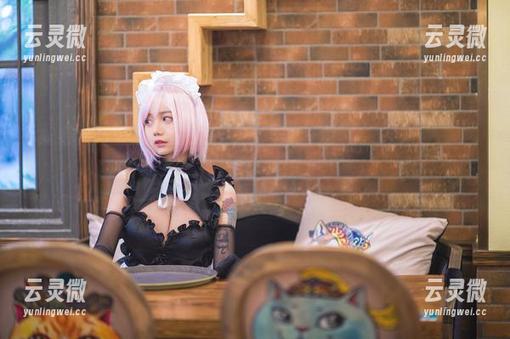 完整版“护士小姐”，别忘了抓紧下载洛丽塔大哥的全套哦！