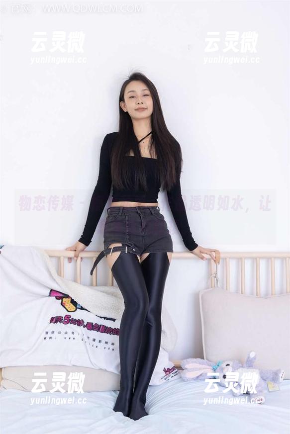 物恋传媒-婷婷 物恋传媒 - 婷婷私拍,作品透明如水,让想象随风轻扬。