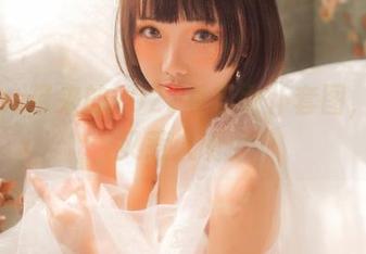 疯猫ss带来的2022夏日女仆套图，养眼又惹人爱！
