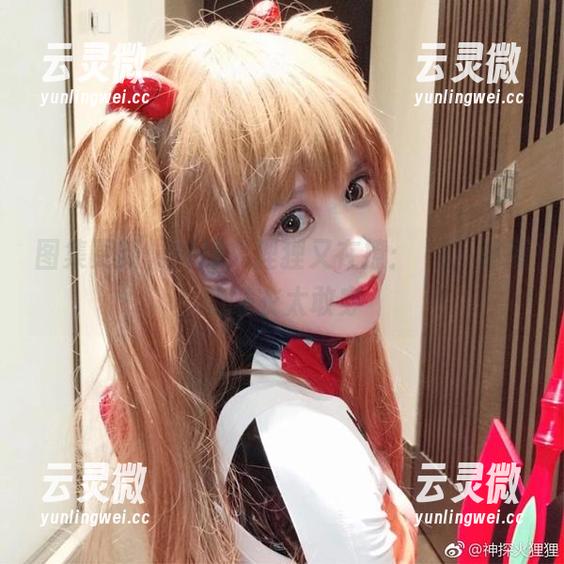 图集更新，神探火狸狸又在撩：諾拉·沐恩的睡衣太敢穿