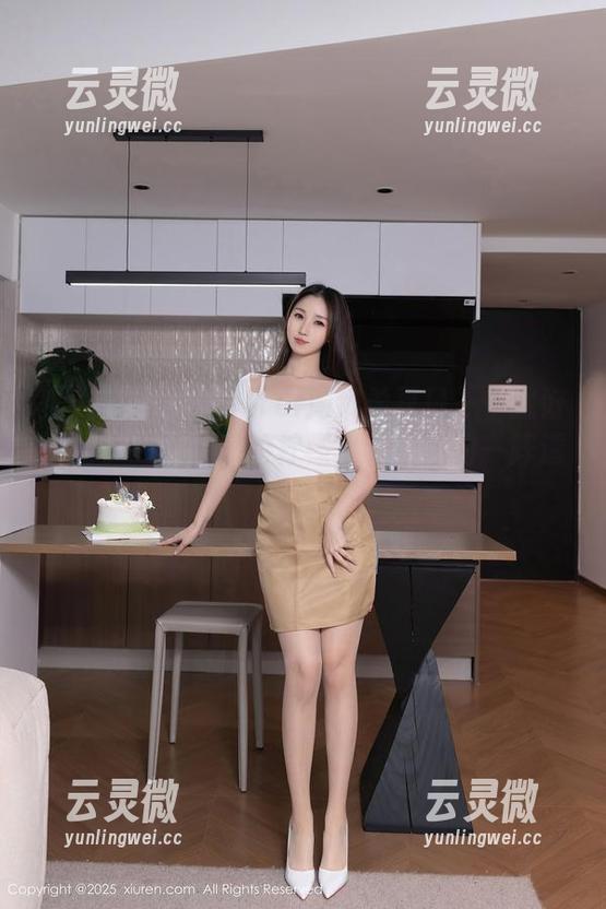 秀人网-Carol周妍希 秀人网 - 高清Carol周妍希夏日——就好像喝了一杯清凉的柠檬水,突然的一阵透心凉!