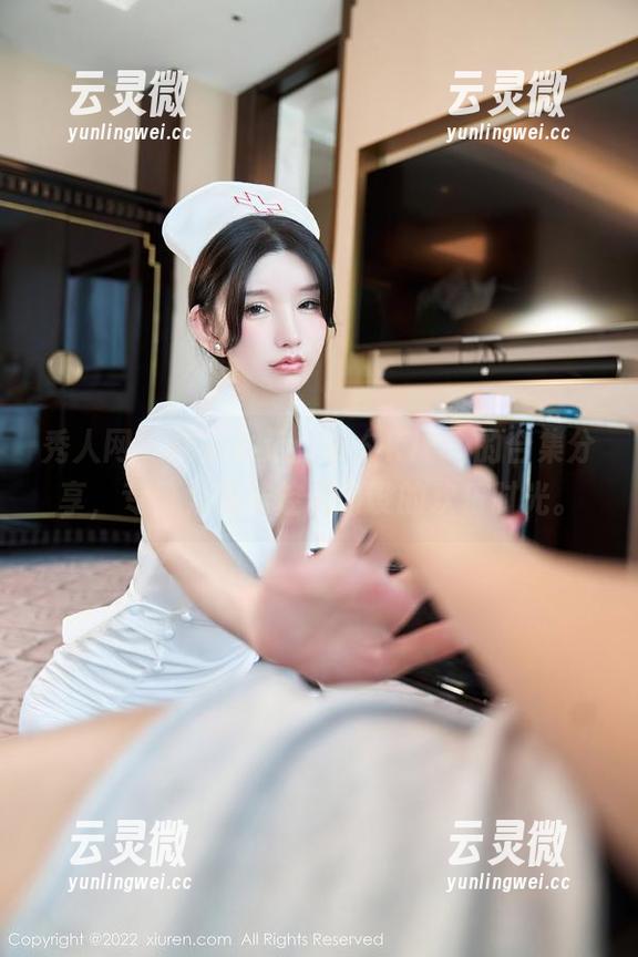 秀人网 - 棉袜小记：小夕Kitty的合集分享，专门为棉袜控们而设的欢乐时光。