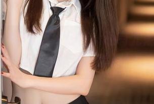 秀人网 – 不只是牛仔裤，还有尤妮丝Egg那点小情绪，嘿嘿！