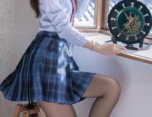 秀人网 – 更新！希雅sia在最新连体衣写真集里，展示了你的头疼与我的摇头！