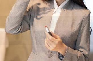 秀人网 – 是小逗逗与睡衣的完美配合：这网盘借我用一下呗？