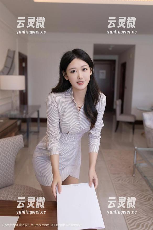 秀人网-金小依 秀人网 - 金小依带你玩转图库,粉色的理由只有一个:因为好玩呀!