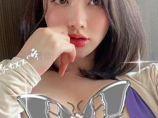 微密圈 – 童小芯新著作：女仆写真集更新时间，你看到了吗？